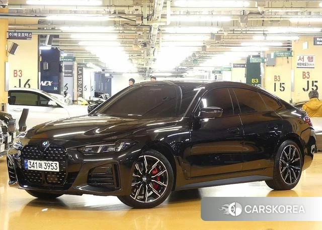 BMW 4 Series (G22) 2025 Черный из Кореи