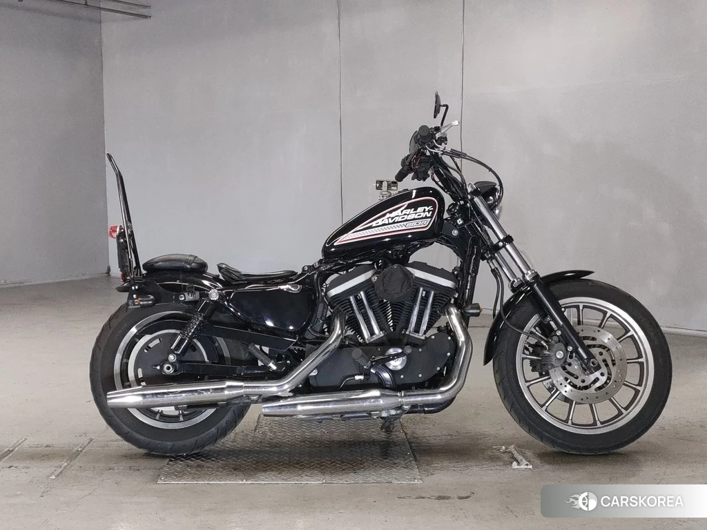 Проданный Harley-Davidson Sportster XL883R 2013 из Японии, фото 2
