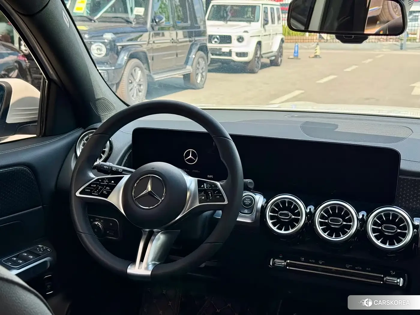 Mercedes-Benz GLB 2024 Белый из Китая