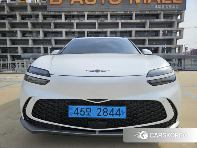 Genesis GV60 2022 Белый из Кореи