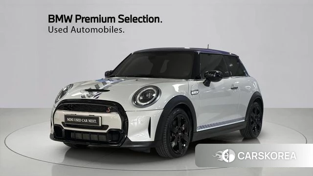 Mini Cooper S 2022 Серебряный из Кореи