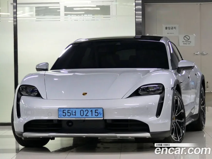 Porsche Taycan 2023 из Кореи