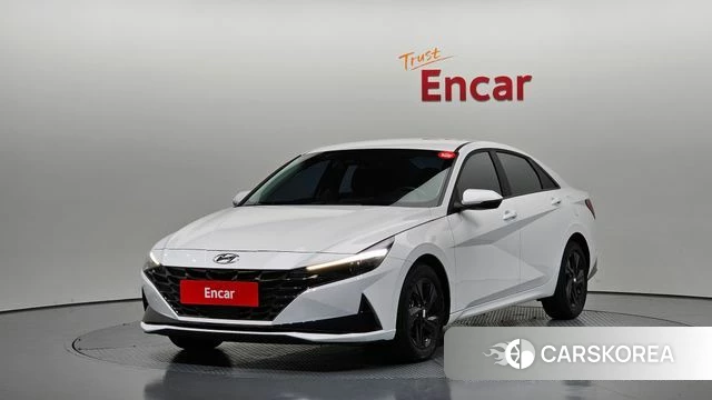 Hyundai Avante Hybrid (CN7) 2023 Белый из Кореи