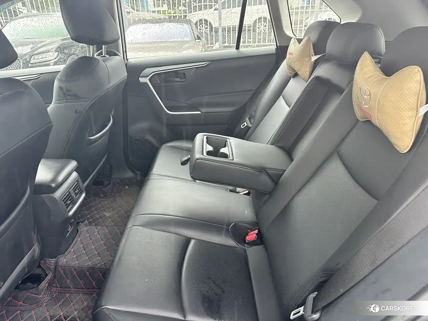 Toyota RAV4 2024 Silver/gray из Китая, фото 2