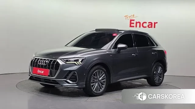 Audi Q3 (F3) 2022 Серый из Кореи