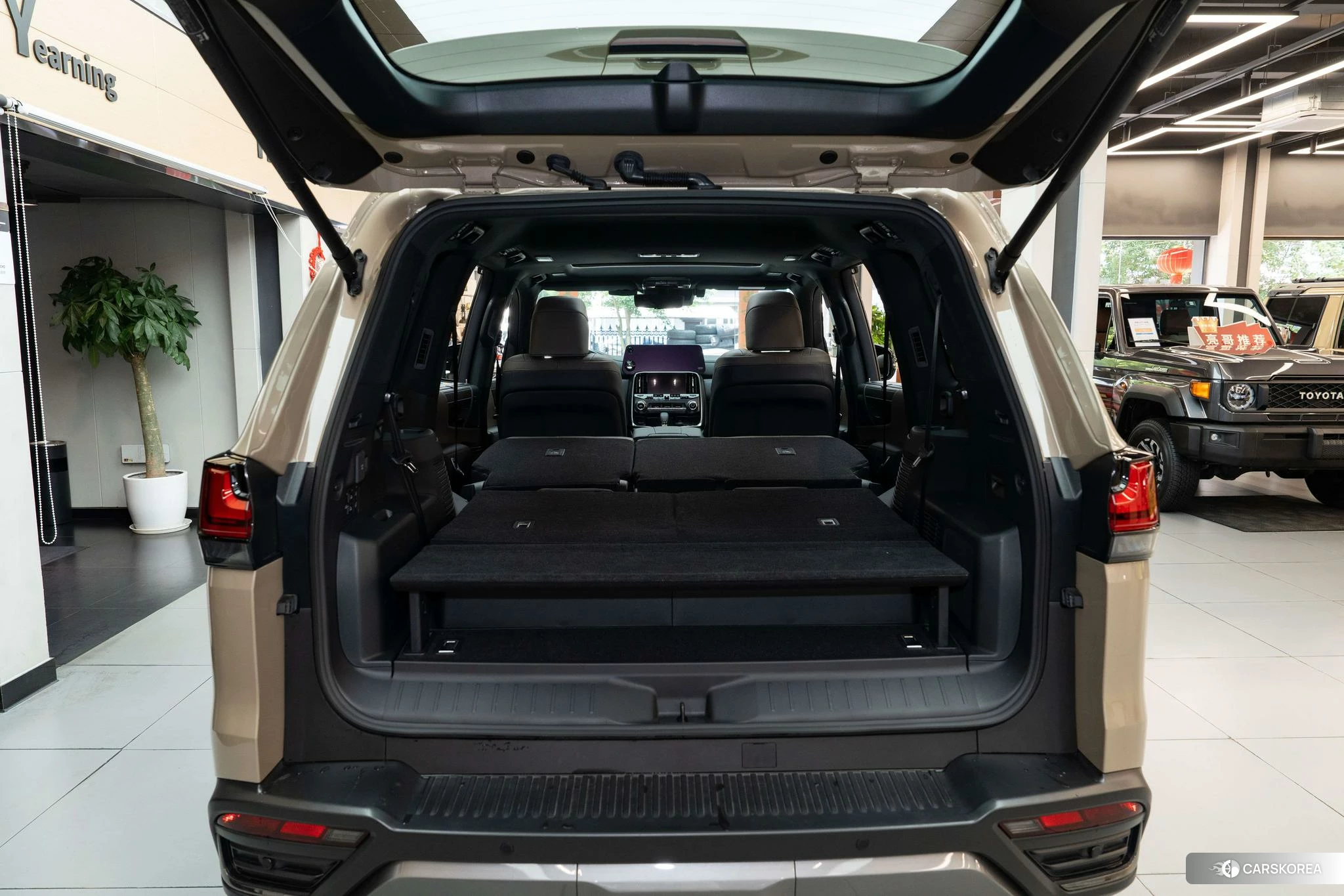 Lexus LX 2024 Шампань из Китая