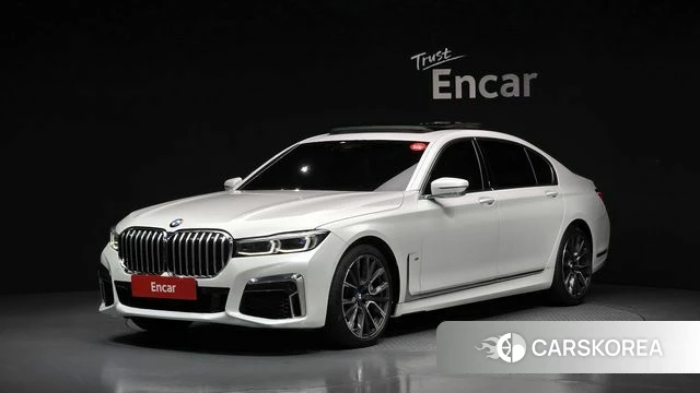 BMW 7 Series (G11) 2022 Белый из Кореи