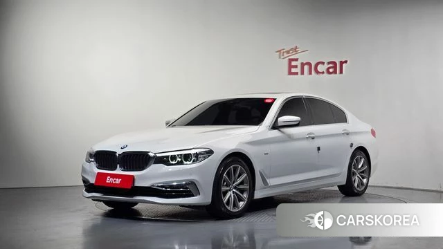 BMW 5 Series (G30) 2018 Белый из Кореи