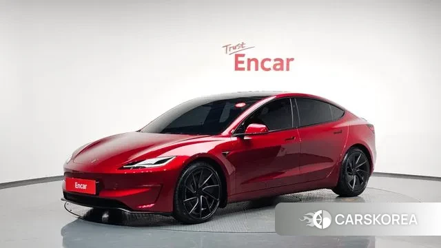 Tesla Model 3 2025 Красный из Кореи