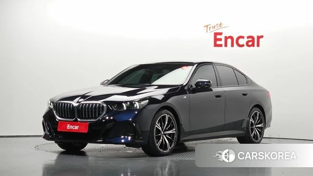 BMW 5 Series (G60) 2024 Черный из Кореи