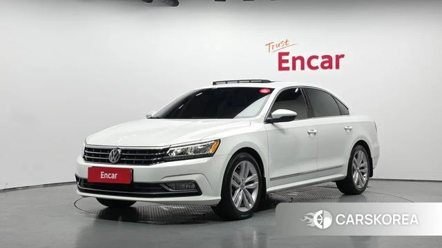 Volkswagen The New Passat 2018 Белый из Кореи