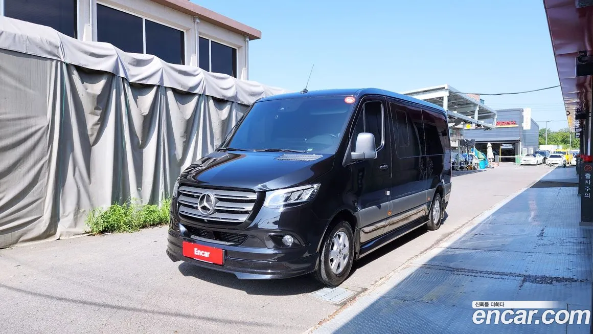 Mercedes-Benz Sprinter 2021 Черный из Кореи