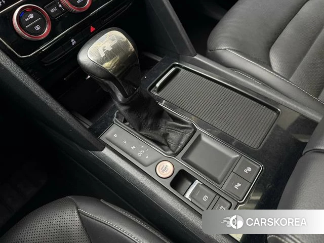 Volkswagen Tourang 2019 Черный из Китая