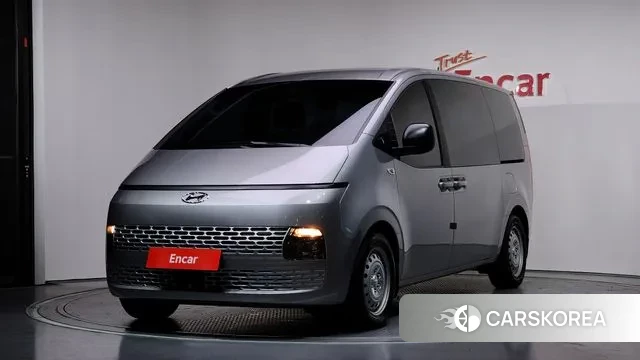 Hyundai Staria 2021 Серебряный из Кореи