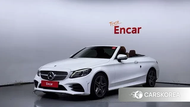 Mercedes-Benz C-Class W205 2020 Белый из Кореи