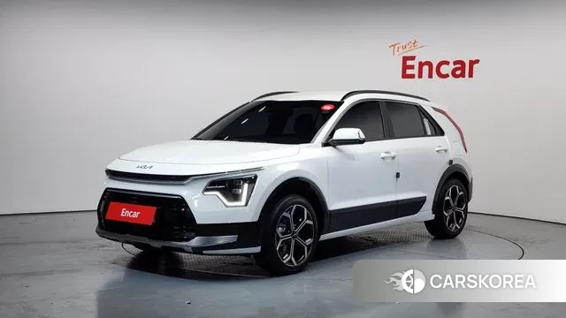 Kia Di Ol Nu Niro 2025 Белый из Кореи
