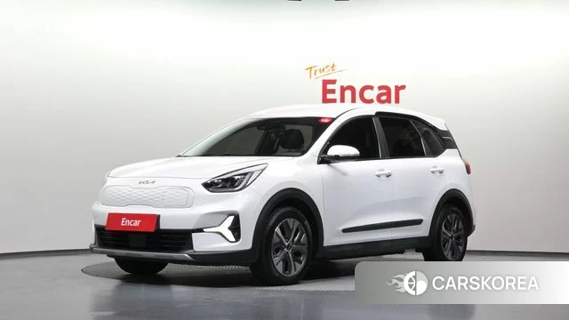 Kia Niro Plus 2022 Белый из Кореи