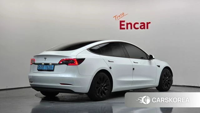 Tesla Model 3 2022 Белый из Кореи