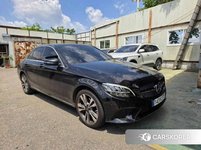 Mercedes-Benz C-Class W205 2020 Черный из Кореи