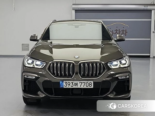 BMW X6 (G06) 2021 Светло-зеленый из Кореи