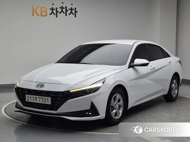 Hyundai Avante (CN7) 2021 Белый из Кореи