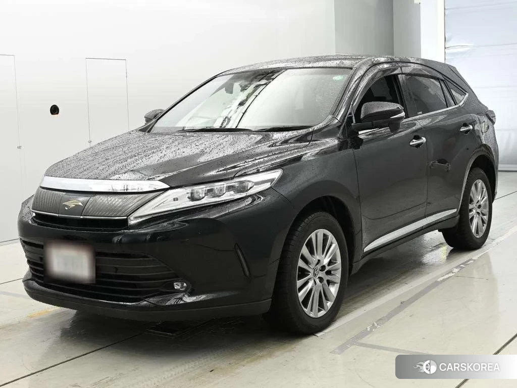 Toyota Harrier 2019 из Японии