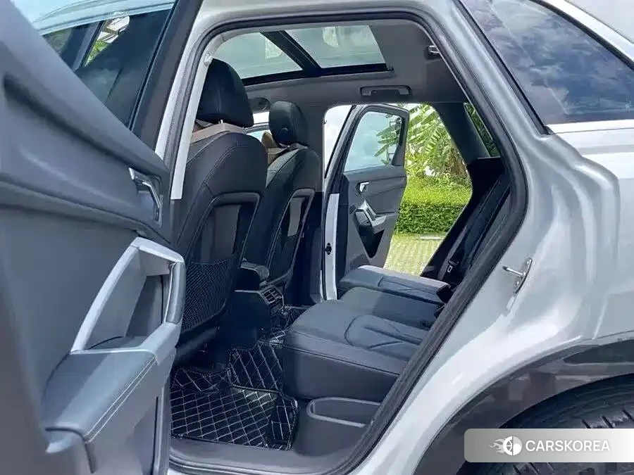 Audi Q3 2020 Белый из Китая