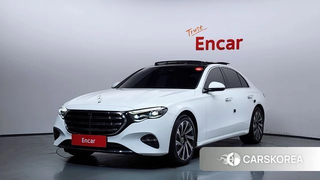 Mercedes-Benz E-Class W214 2024 Белый из Кореи