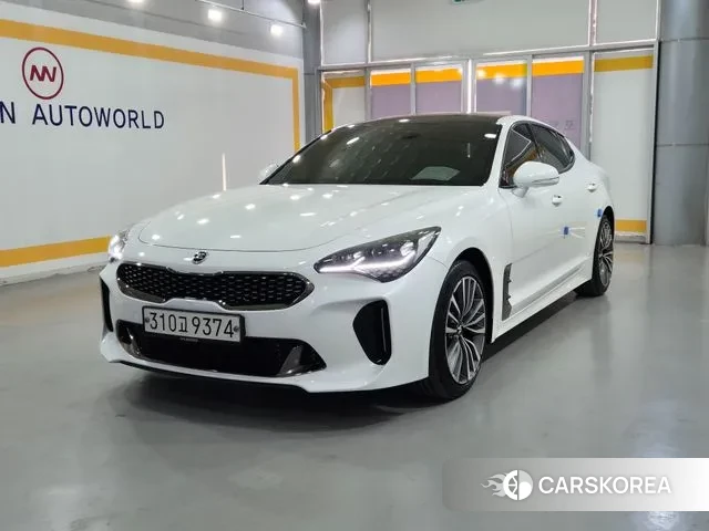 Kia Stinger 2019 Белый из Кореи