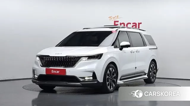 Kia Carnival 4th generation 2023 Белый из Кореи