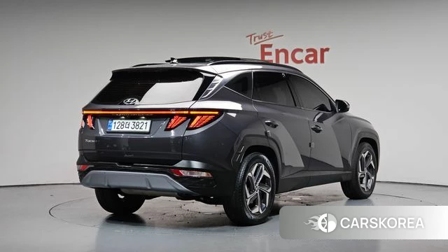 Hyundai Tucson (NX4) 2022 Серый из Кореи