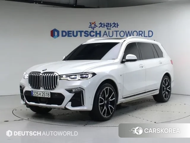 BMW X7 (G07) 2021 Белый из Кореи