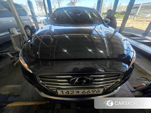 Hyundai Grandeur IG Hybrid 2018 Серый из Кореи