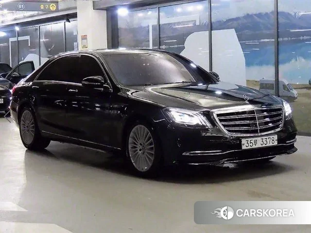 Mercedes-Benz S-Class W222 2019 Черный из Кореи