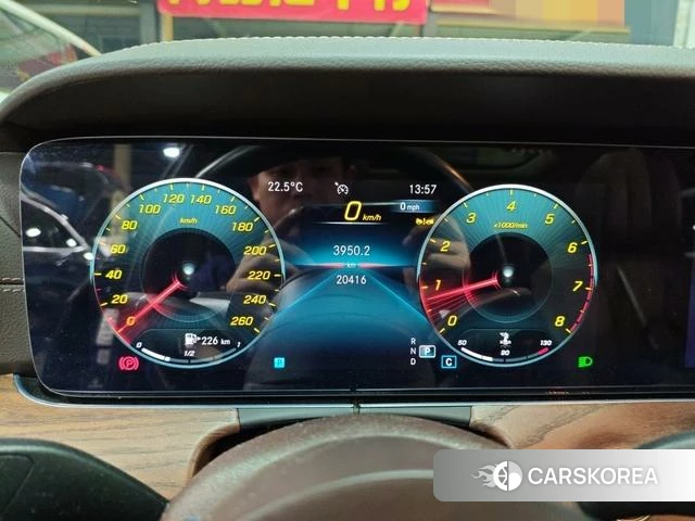 Mercedes-Benz E-class 2023 Черный из Китая