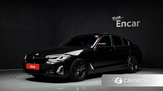 BMW 5 Series (G30) 2020 Черный из Кореи