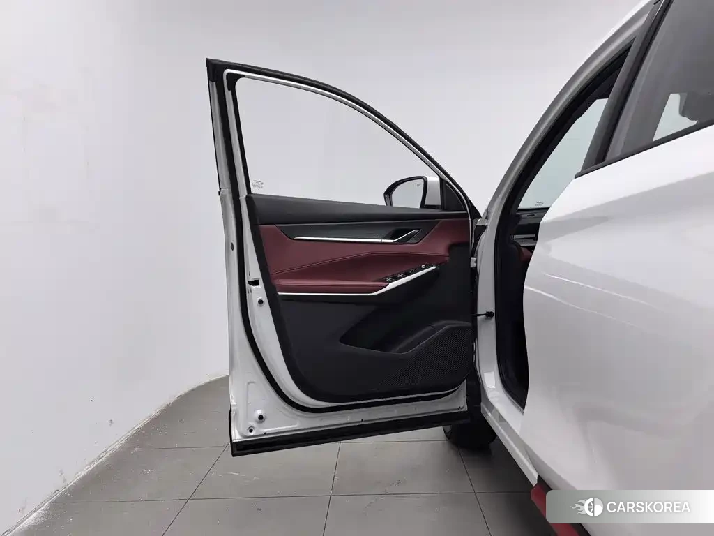 Chang'an CS75PLUS 2023 Белый из Китая