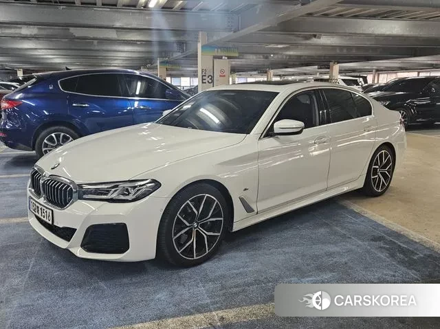 BMW 5 Series (G30) 2021 Белый из Кореи