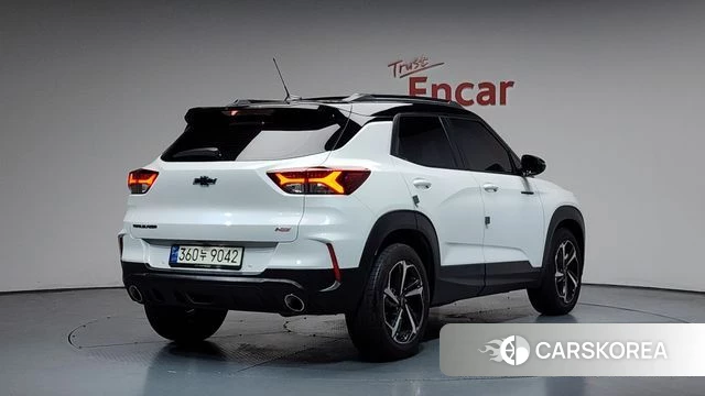 Chevrolet (GM Daewoo) Trailblazer 2020 Белый из Кореи