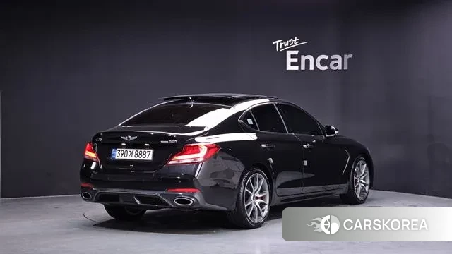 Genesis G70 2018 Черный из Кореи