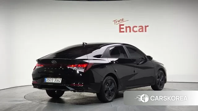 Hyundai Avante (CN7) 2023 Черный из Кореи