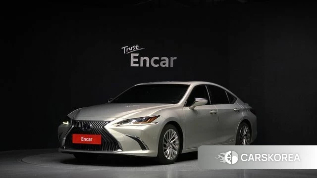 Lexus ES300h 7th generation 2019 Песочный из Кореи