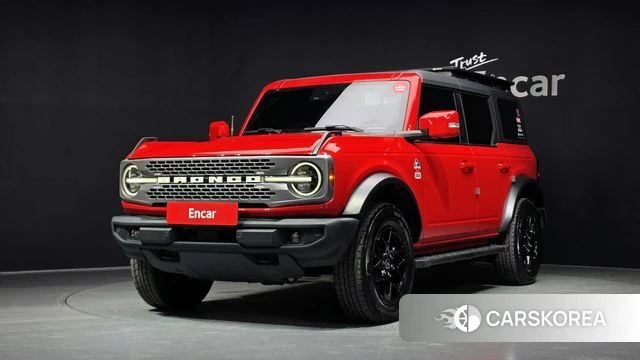 Ford Bronco 6th Generation 2023 Красный из Кореи