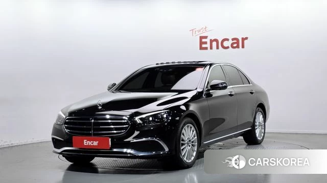 Mercedes-Benz E-Class W213 2023 Черный из Кореи