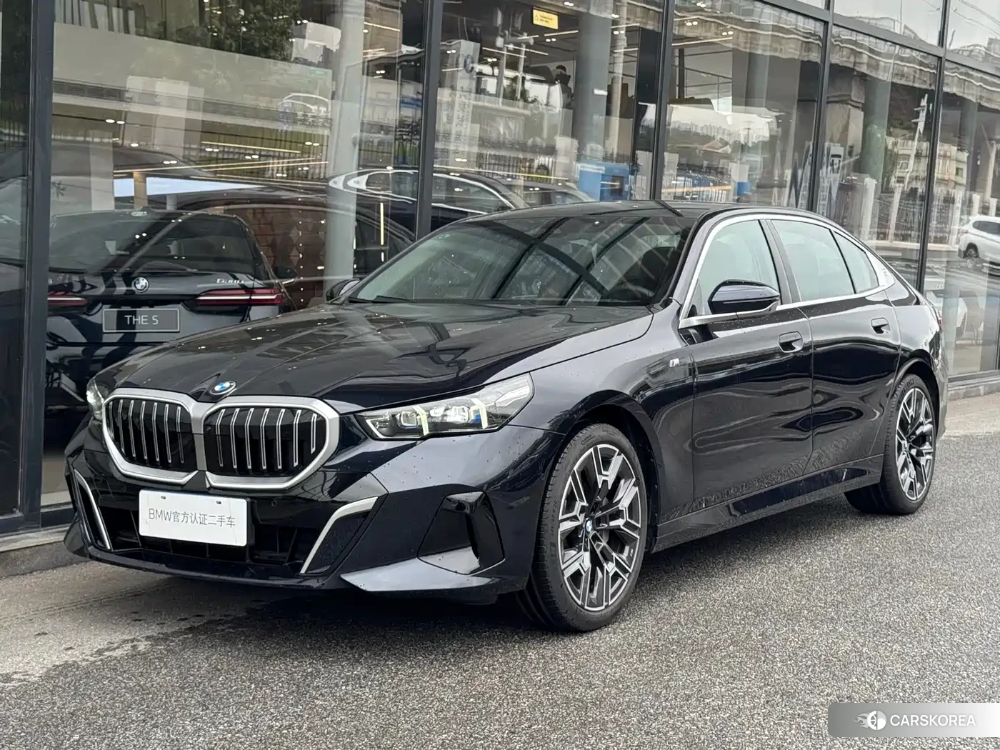 BMW 5 series 2025 Черный из Китая