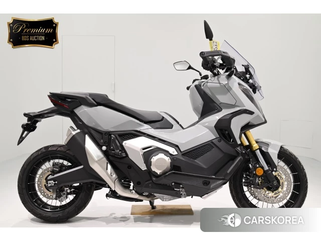 Проданный Honda X-ADV 750 2023 из Японии