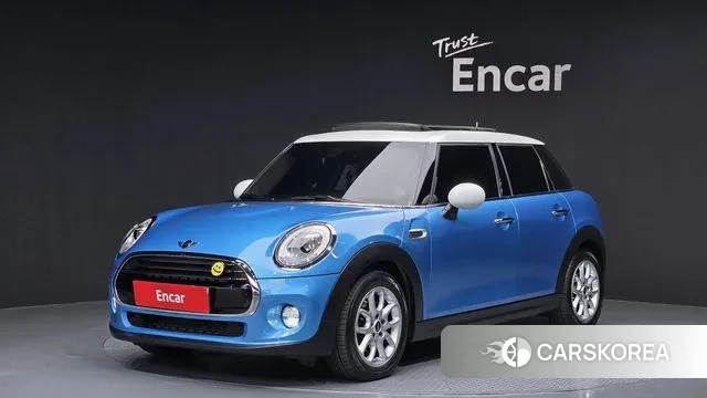 Mini Cooper 2018 Небесно-голубой из Кореи