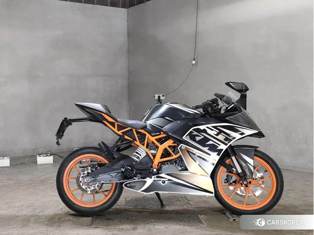 Проданный KTM RC 390 2015 из Японии