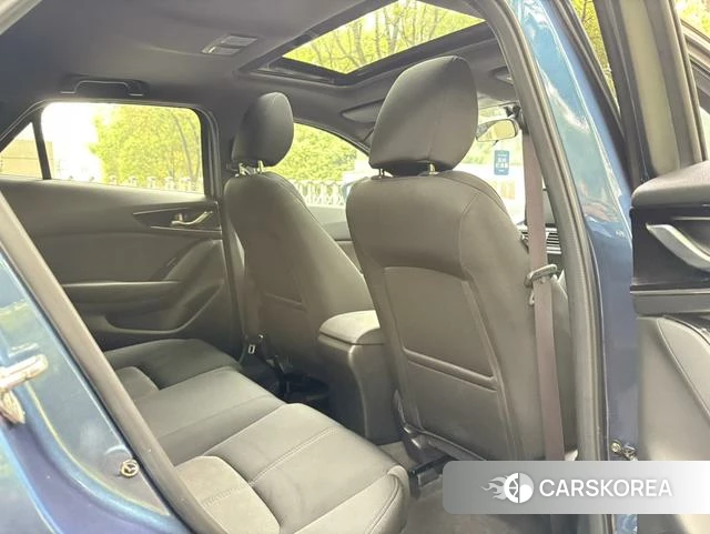 Mazda CX-4 2020 Синий из Китая