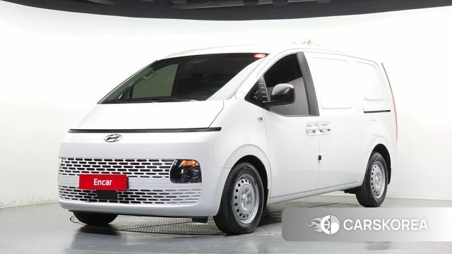 Hyundai Staria 2022 Белый из Кореи